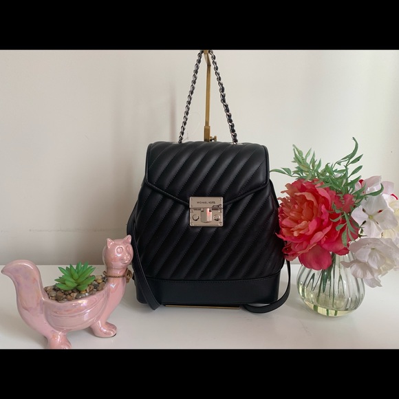 Michael Kors Rose Medium Chain Quilted Backpack Black - Picture 1 of 8